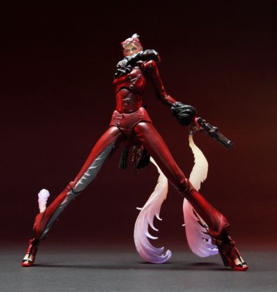 BAYONETTA（ベヨネッタ） PlayArts改 贞德 可动手办