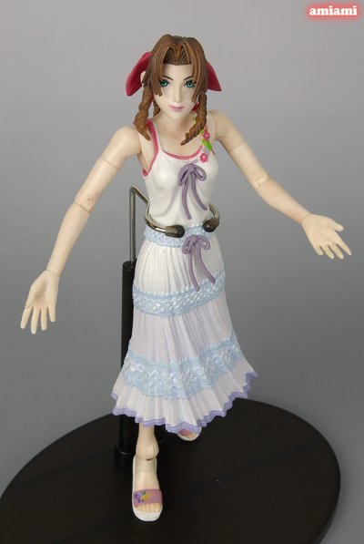 クライシス・コア - 最终幻想VII PlayArts 爱丽丝·盖恩斯巴勒