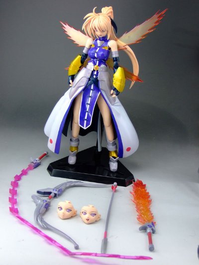 GUTTOKURU人形收藏系列25 魔法少女奈叶StrikerS シグナム アギトユニゾンVer.