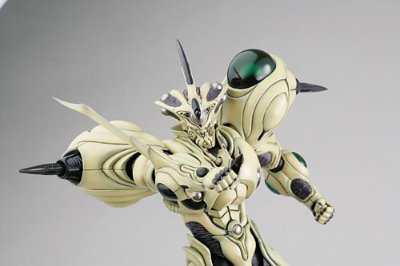 強殖装甲ガイバー BFC-MAX ガイバー・ギガンティック 可动手办