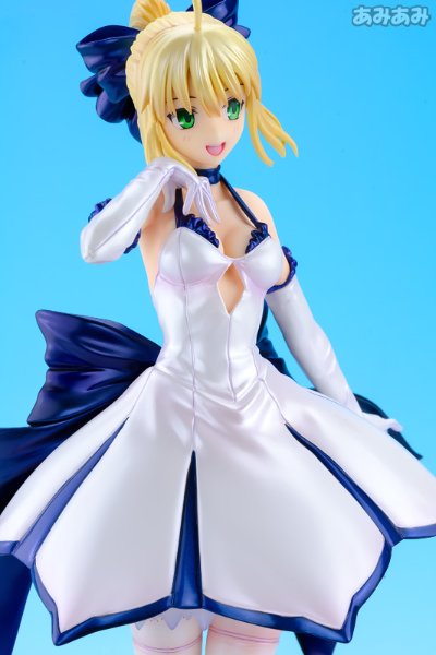 Fate/stay night SABER ドレスコード