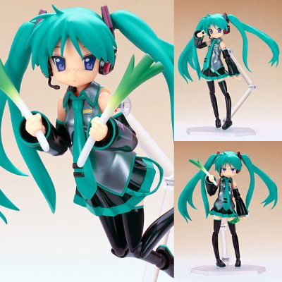 figma#35 	幸运星 OVA 柊镜 初音未来Cosplay ver.