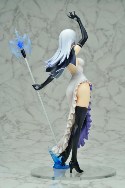 【あみあみ限定ミニタペストリー付き】シャイニング・ブレイド 艾拉・布兰芮姬・加登尼亚斯