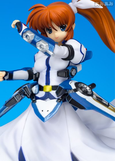 魔法少女奈叶Force  高町奈叶 CW-AEC00X Fortress ＆ CW-AEC02X Strike Cannon