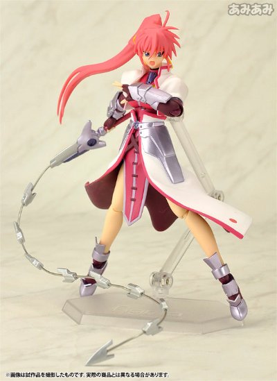figma 魔法少女奈叶StrikerS シグナム 騎士服ver.