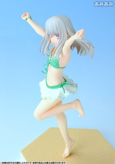 BEACH QUEENS Fate/kaleid liner 伊莉雅斯菲尔·冯·爱因兹贝伦 	伊莉雅斯菲尔·冯·爱因兹贝伦