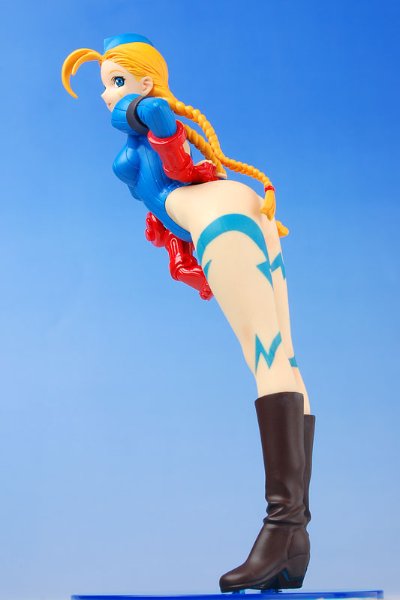 卡普空美少女雕像  街霸ZERO3 嘉米