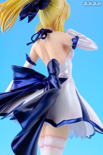 Fate/stay night SABER ドレスコード