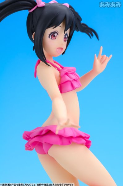 BEACH QUEENS  爱与演唱会！矢泽妮可