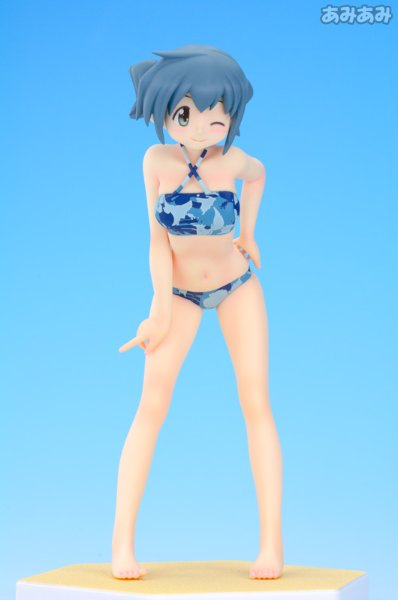 BEACH QUEENS 向阳素描×蜂窝 乃莉