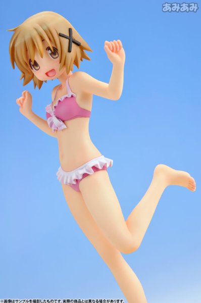 BEACH QUEENS 向阳素描×蜂窝 ゆの