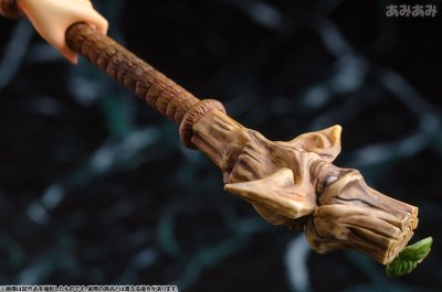 ExcellentModel 龙之皇冠 女巫