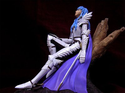 ベルセルク 格里菲斯星降る丘 限定２ 白色 スタチュー