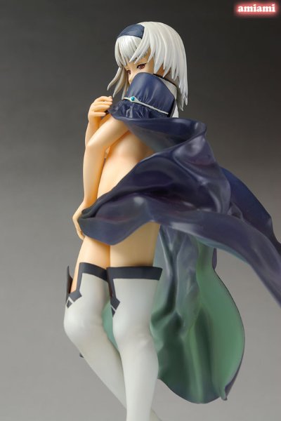 光明之泪 艾拉・布兰芮姬・加登尼亚斯