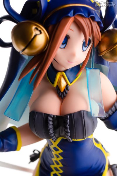 モエコレPLUS No.24 愛佳でいくの！！ 小牧愛佳 ビショップver. 通常版