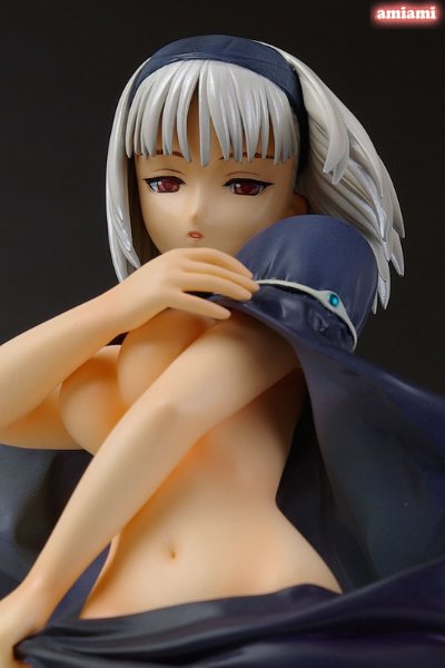 光明之泪 艾拉・布兰芮姬・加登尼亚斯