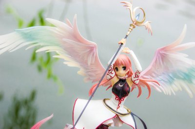 秽翼的尤斯蒂娅 尤斯蒂娅・阿斯特莉亚 -炽天使版-