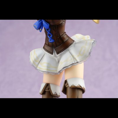 女皇之门 運命に翻弄される娘 皮拉