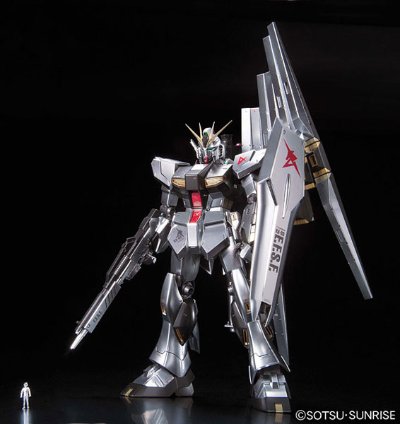 MG 1/100 机动战士高达 逆袭的夏亚  RX-93 ν高达 Metallic Coating Ver.