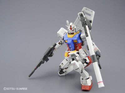 MG  机动战士高达 RX-78-2  高达 3.0版本