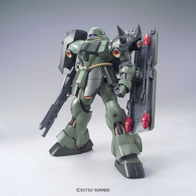 MG 1/100 居拉・德卡（再贩）[BANDAI SPIRITS]《発売済・在库品》