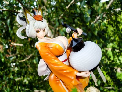 朧村正 绀菊