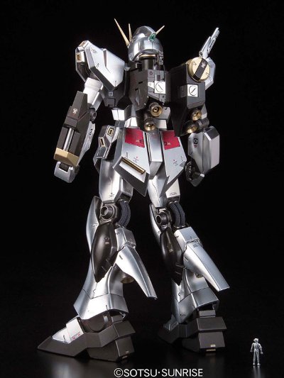 MG 1/100 机动战士高达 逆袭的夏亚  RX-93 ν高达 Metallic Coating Ver.