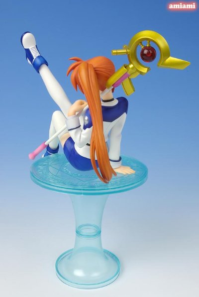 魔法少女奈叶StrikerS 高町奈叶 教導隊制服Ver.