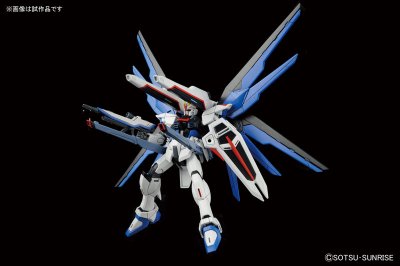 HGCE 1/144 机动战士高达SEED ZGMF-X10A 自由高达 新生版