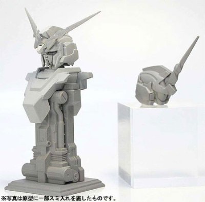 高达UC 1/144 独角兽高达 バストアップモデル 未塗装組立キット