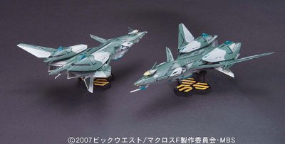 超时空要塞F(Frontier) 1/72 RVF-25 Messiah Valkyrie ルカ机