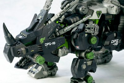 HMM系列 索斯机兽 DPZ-10 暗黑三角龙