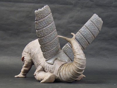 中文名称:大怪兽系列 奥特曼编 毒ガス怪獣 凯姆拉