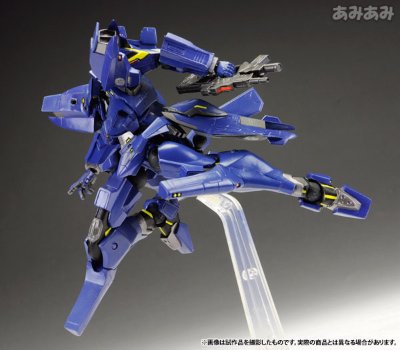 REVOLTECH MUV-LUV Muv-luv No.004 F-18E/F スーパー大黄蜂 黑・ナイヴス仕様