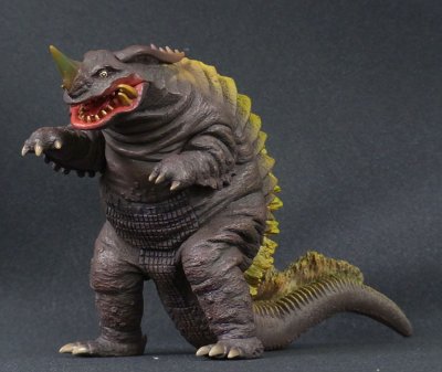 怪獣ミュージアム 尼龙甲