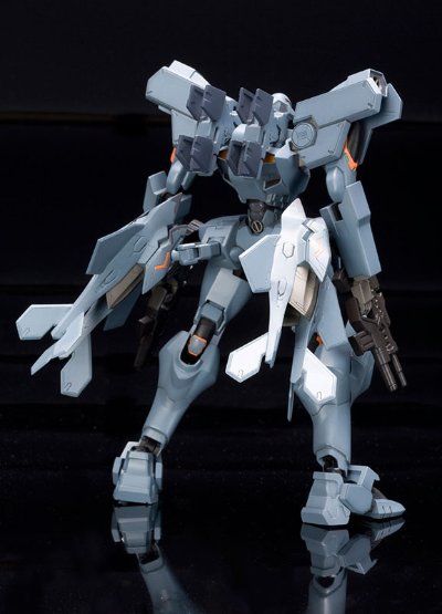Muv-Luv Alternative Total Eclipse F-15E 突击鹰