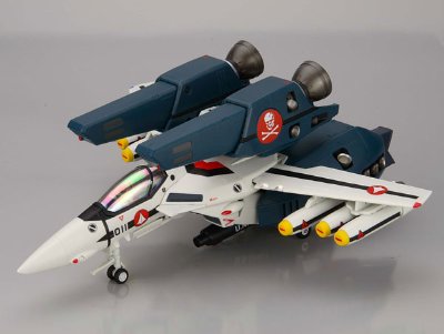 YAMATO超时空要塞系列 1/60 完全変形 VF-1A 一条辉 机 with スーパー＆ストライクパーツ
