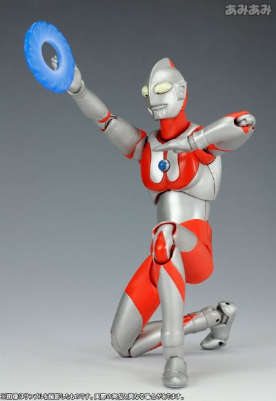 ULTRA-ACT 初代奥特曼 可动手办