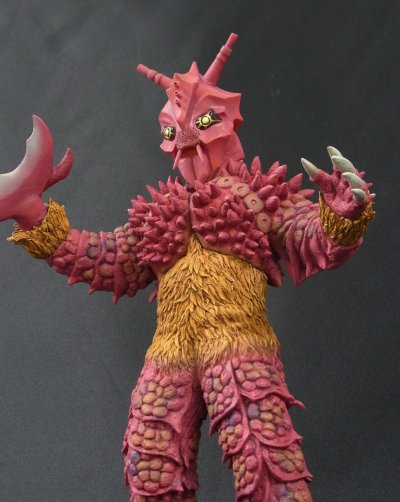 中文名称大怪兽系列巨大亚波人