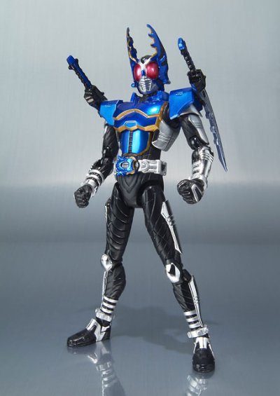 S.H.Figuarts 假面骑士钢斗王