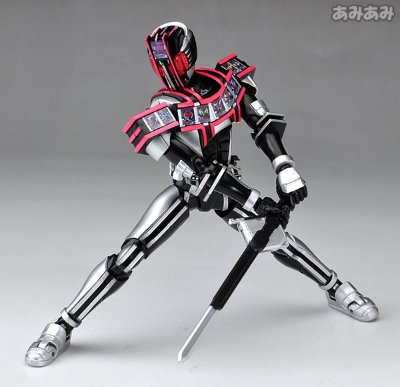 S.H.Figuarts 假面骑士：帝骑 假面骑士帝骑 完全形态