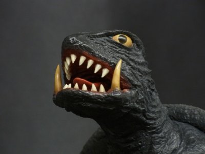 大怪兽系列 大映特摄片 加美拉（1968年版） 加美拉对拜拉斯