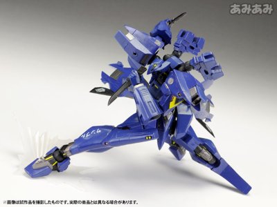 REVOLTECH MUV-LUV Muv-luv No.004 F-18E/F スーパー大黄蜂 黑・ナイヴス仕様