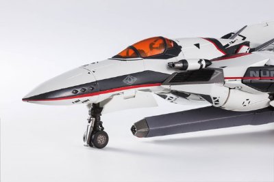 DX超合金 超时空要塞F VF-171EX 梦魇plusEX（早乙女有人机）