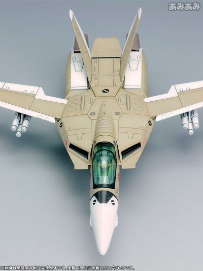 超时空要塞Macross 1/100 VF-1A バルキリー ファイター 一般机