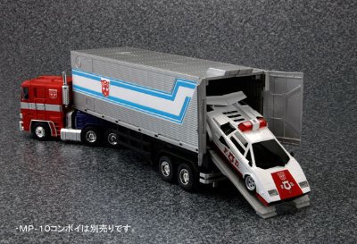 变形金刚 Masterピース MP-14 アラート