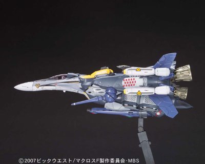超时空要塞F(Frontier) 1/72 VF-25S 装甲Messiah Valkyrie オズマ机
