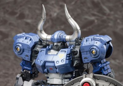 HMM系列 装甲巨神Z骑士 Z・A01 TYPE-V 玛琳カイザー