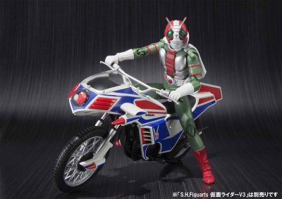 S.H. Figuarts 飓风号 『假面骑士V3』