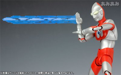 ULTRA-ACT 初代奥特曼 可动手办